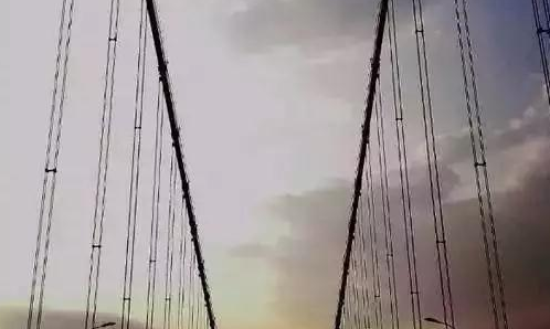 【康辉分享】“亚洲第一大桥”通车了 美国专家惊呆了！云雾浩渺 太壮观了